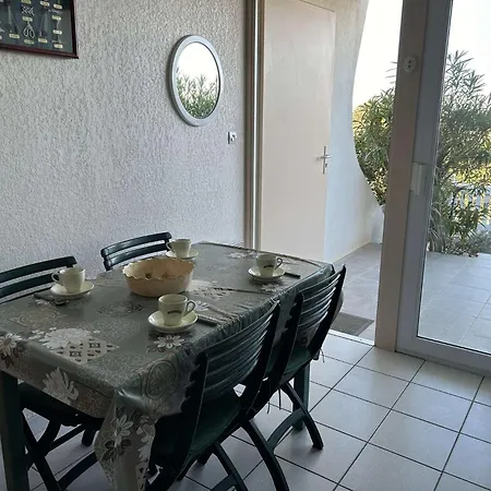 Appt Deux Pieces Port Camargue Pc900-017 لو غراو دو روا
