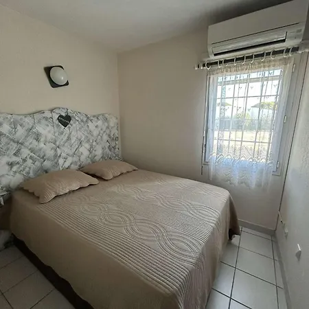 Appt Deux Pieces Port Camargue Pc900-017 Apartman